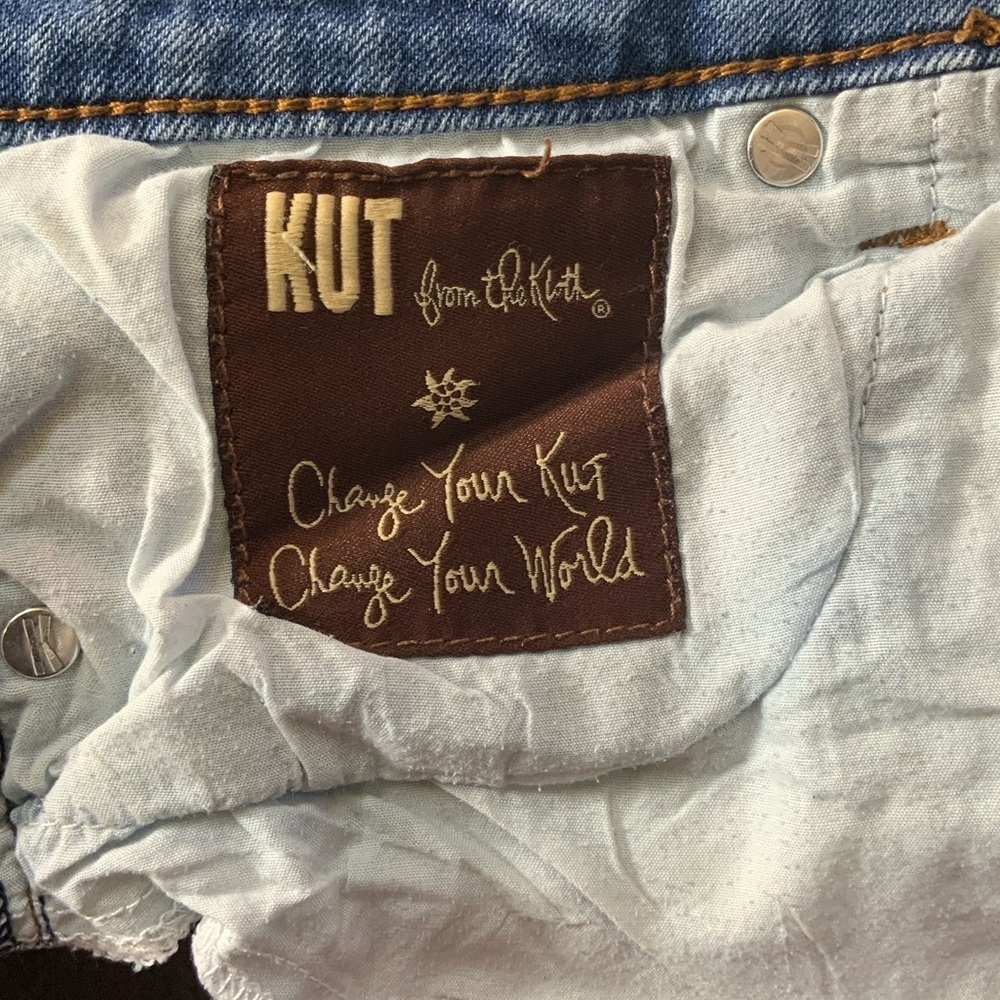 Kut from the Kloth Light Blue Ripped Boyfriend Jeans - Picture 11 of 12